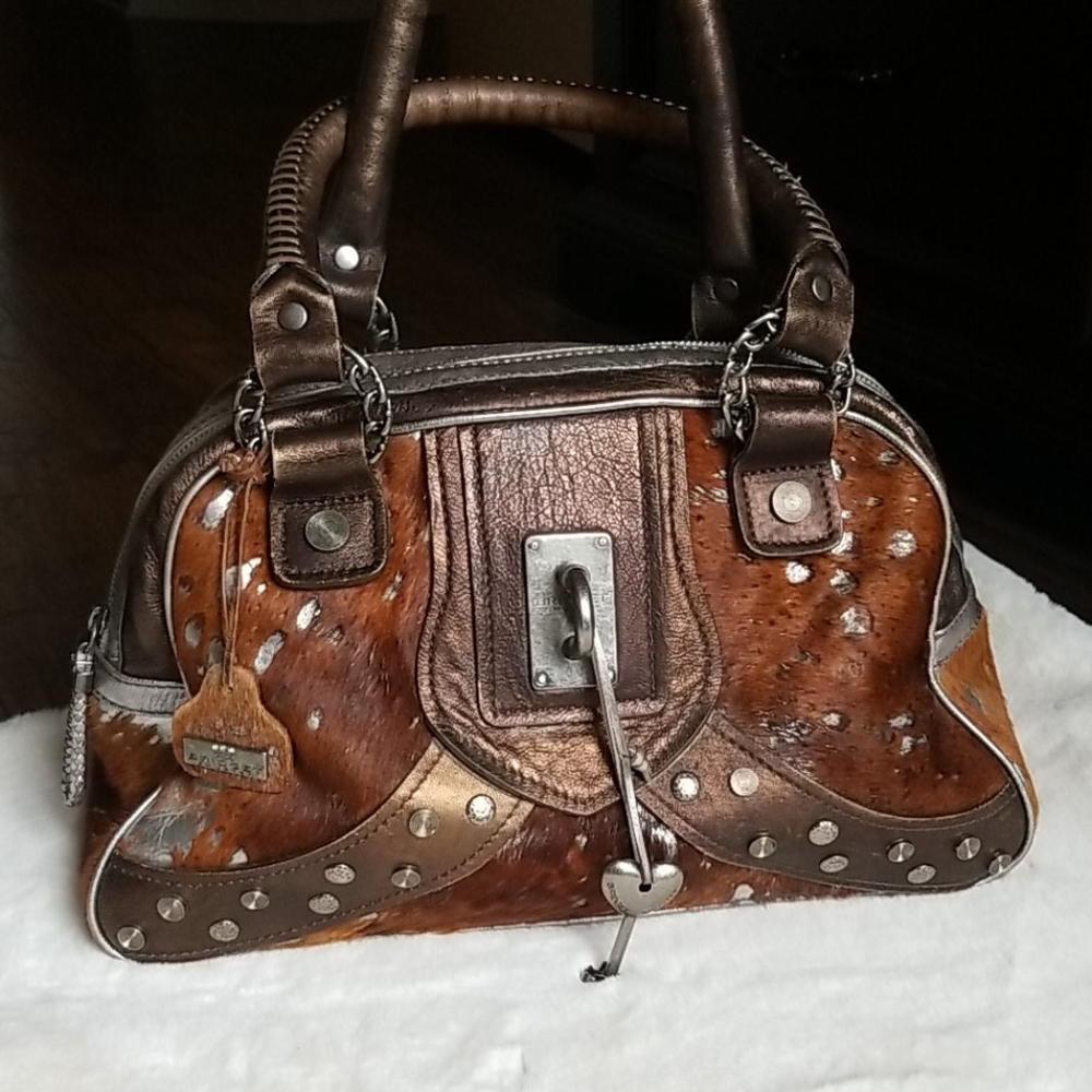 100 % real leather shoulder bag